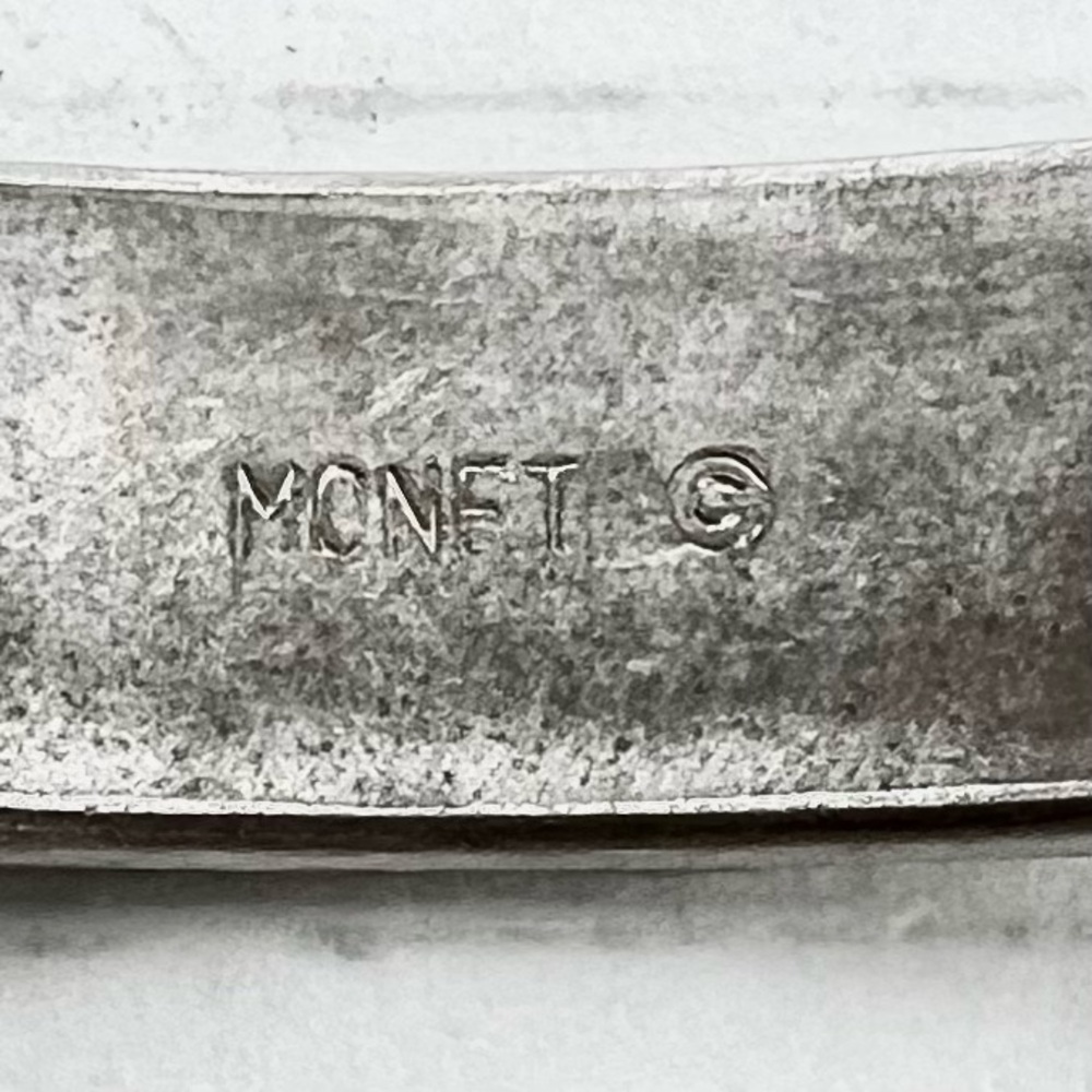 VTG Monet Silver-Tone Bangle Bracelet Diamond-Cut Etched Starburst Design Retro - Picture 7 of 8